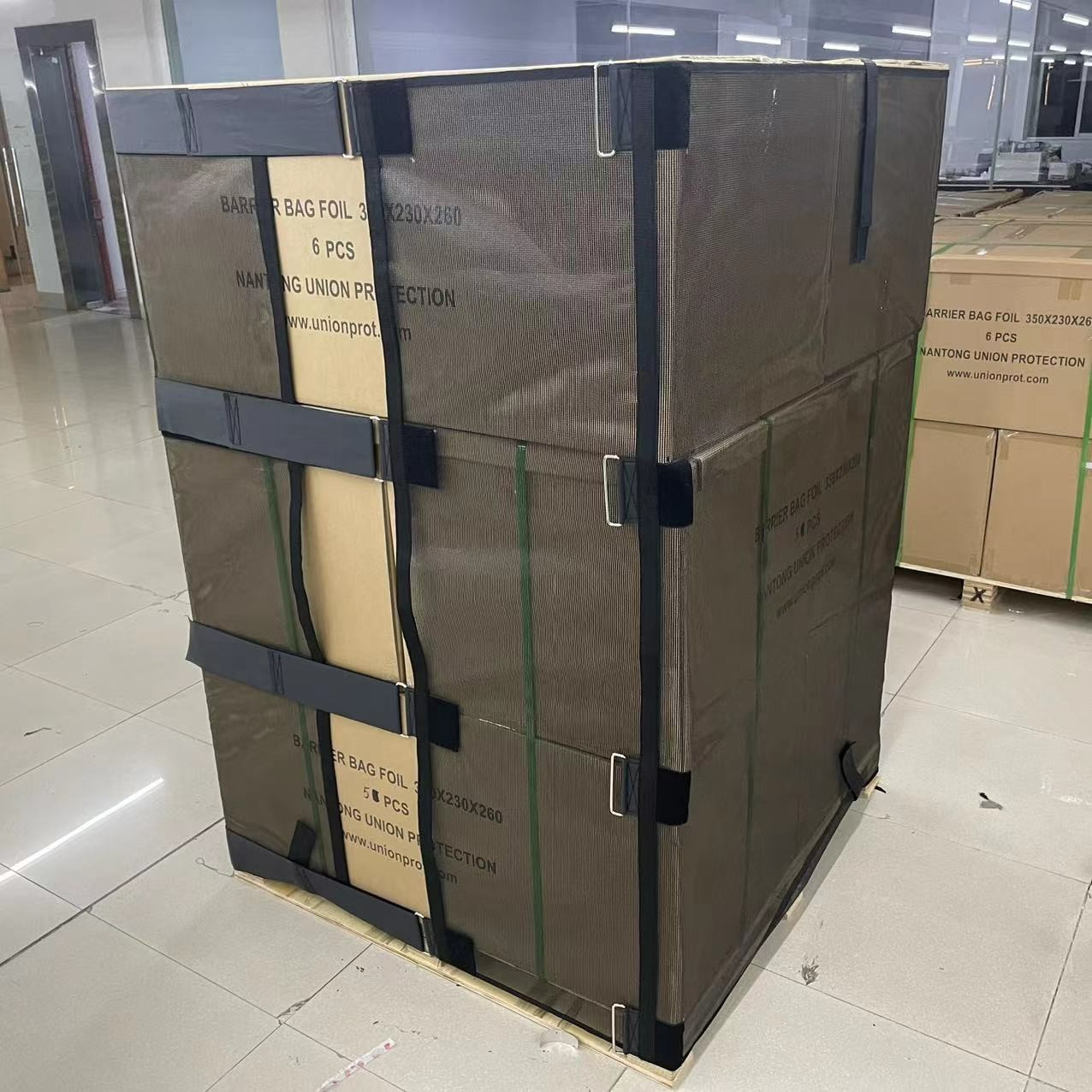 Easy To Install Reusable Pallet Wrap